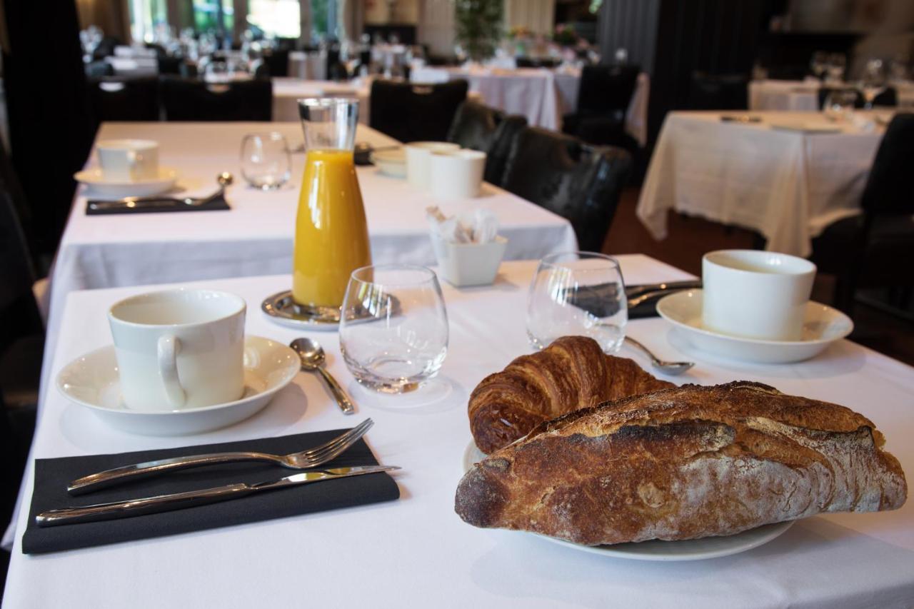 קסטלנודארי Hotel Restaurant Du Centre Et Du Lauragais מראה חיצוני תמונה